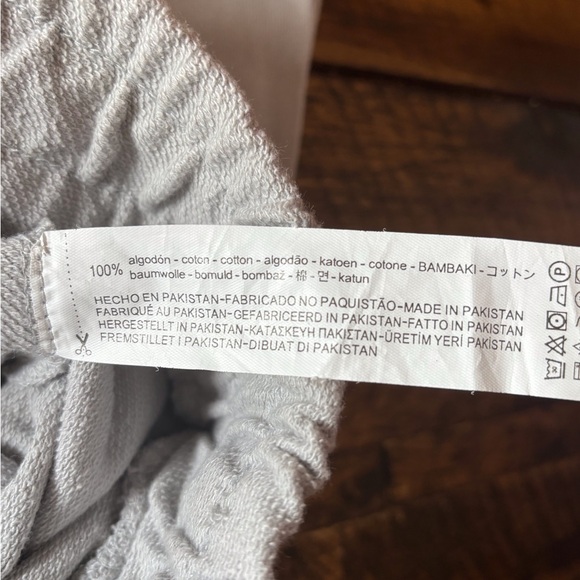 Zara Man Gray Textured Joggers - Picture 10 of 10